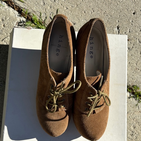 Hinge Brown Hochbarise Lea Suede Lace-Up Bootie/Heels. EUC. Sz 8 - Picture 3 of 11